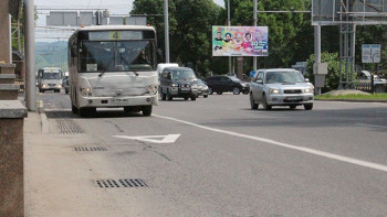 Фотография к новости: Почти миллиард тенге должны выплатить алматинцы за езду по "Bus Lane"