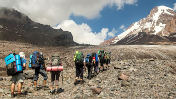 Фотография к новости: Казахстанцев среди погибших на горе в Индонезии нет