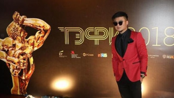 Фотография к новости: Казахстанец Анатолий Цой получил ТЭФИ за лучшее тв-шоу