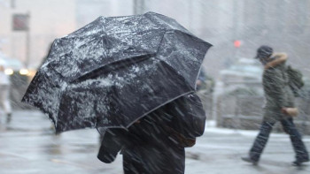 Фотография к новости: Штормовое предупреждение объявлено в двух областях РК