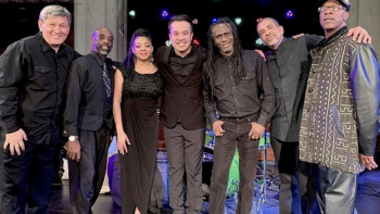 Фотография к новости: В Америке появилась группа, исполняющая песни о Казахстане