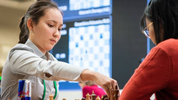 Фотография к новости: Казахстанские шахматистки вошли в ТОП 10 на ЧМ по быстрым шахматам