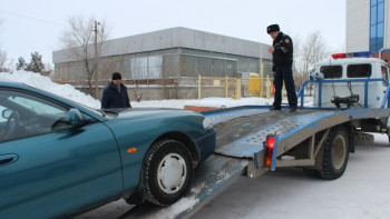 Фотография к новости: В Павлодаре изымают автомобили за долги по алиментам