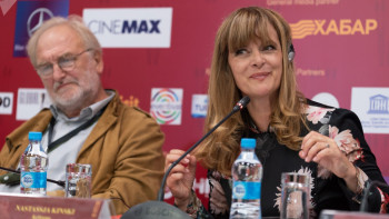 Фотография к новости: Алматы удивил немецкую актрису Настасью Кински