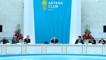 Фотография к новости: Назарбаев о ситуации в мире: Такой конфронтации мы давно не наблюдали