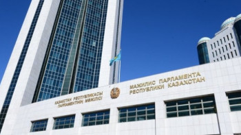 Фотография к новости: В Мажилисе Парламента прошло пленарное заседание