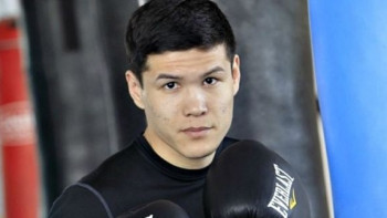 Фотография к новости: Названа дата следующего боя Елеусинова в профессионалах