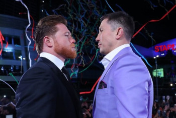 Фотография к новости: Судьба боя Головкина и Альвареса решится в апреле