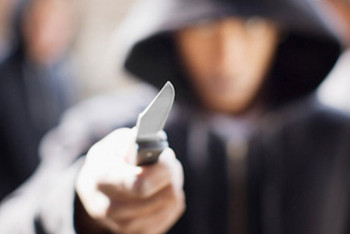 Фотография к новости: Покушавшегося на жизнь возлюбленной казахстанца разыскивают в Санкт-Петербурге