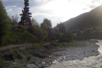 Фотография к новости: Об угрозе паводков в Алматинской области предупредили синоптики 