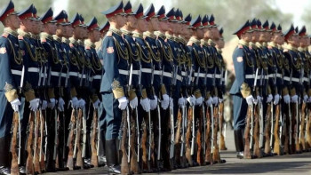 Фотография к новости: Казахстанские гвардейцы запустили челлендж в честь дня рождения Бауыржана Момышулы 