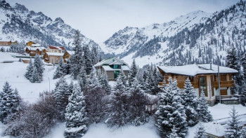 Фотография к новости: Шымбулак вошел в тройку лучших мест в СНГ для зимнего отдыха