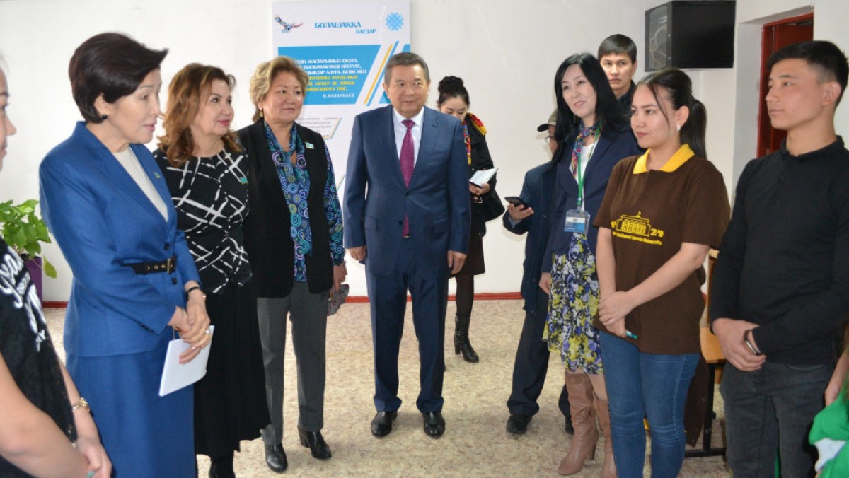  Пресс-служба Мажилиса 