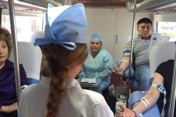 Фотография к новости: Почти 40 литров крови сдали бизнесмены Астаны 