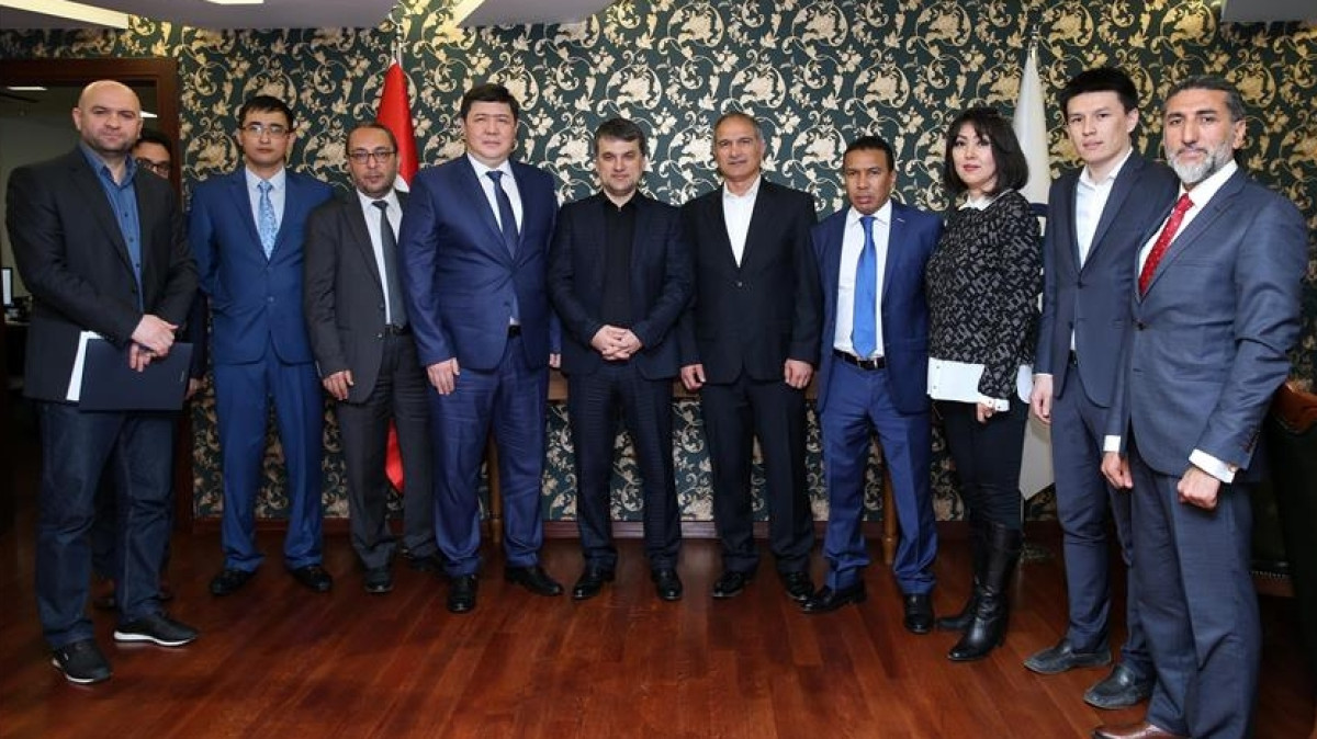  Агентство "Анадолу"