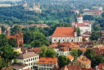 Фотография к новости: Названы самые дешевые европейские города для поездок на выходные