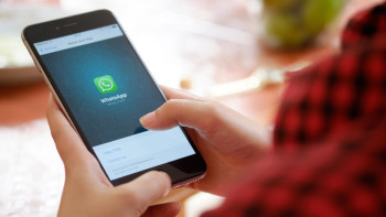 Фотография к новости: В WhatsApp появилась дополнительная функция защиты для iPhone