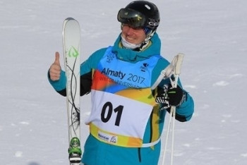 Фотография к новости: «Бронзу» Кубка мира по могулу выиграли казахстанские спортсмены