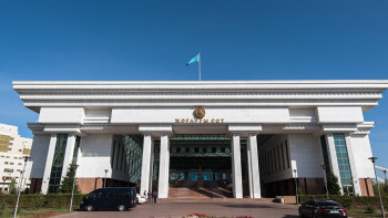 Фотография к новости: Казахстанка попала под суд из-за оскорблений в Whatsapp