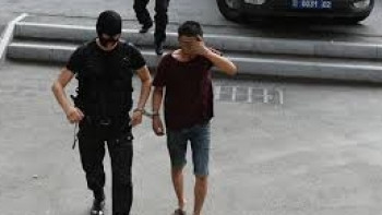 Фотография к новости: Подозреваемым по делу об убийстве Дениса Тена снова продлили арест