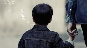 Фотография к новости: Казахстанцев просят помочь с жильем родным мальчика из села Абай 