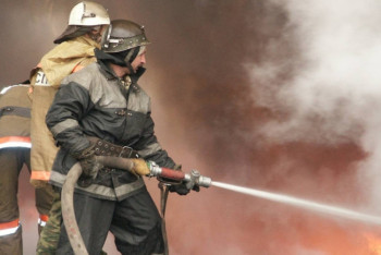 Фотография к новости: Пожар на столичном рынке «BIG Шанхай» ликвидирован 