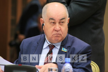 Фотография к новости: Учредить День хлеба в Казахстане потребовал депутат Мажилиса