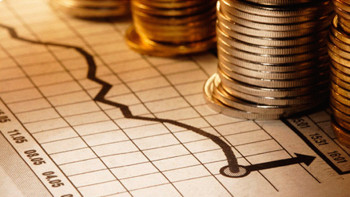 Фотография к новости: Это маяк, на который нужно идти – депутат об увеличении ВВП по указу Президента