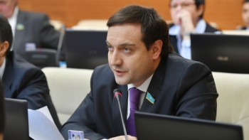 Фотография к новости: Мажилисмены пожаловались на работу медорганизаций в обеспечении лекарств