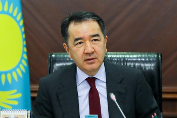 Фотография к новости: Выгодна бюрократия - Сагинтаев о работе налоговых и таможенных органов