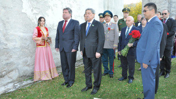 Фотография к новости: В Словении почтили память казахстанского героя Великой Отечественной войны