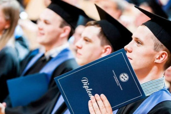 Фотография к новости: Направлять студентов Великобритании на обучение в Казахстан предложили британские депутаты