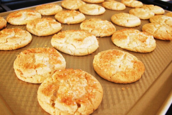 Фотография к новости: Желание уместить во рту как можно больше печенья довело девушку до смерти