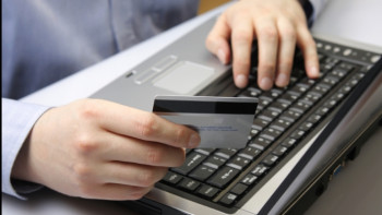 Фотография к новости: Более 500 жителей ВКО стали жертвами интернет-мошенников  