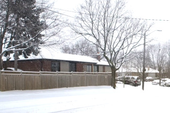 Фотография к новости: Из-за угрозы оползня жителям посёлка Бесагаш советуют временно покинуть дома