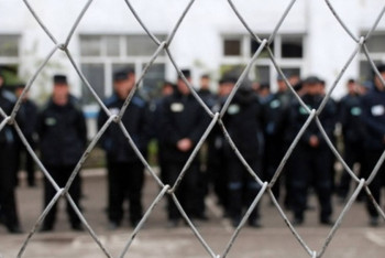 Фотография к новости: Состояние отравившихся растворителем кушмурунских заключённых стабилизировалось