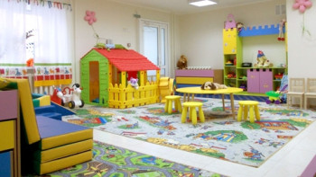 Фотография к новости: Зарплату воспитателям детсадов повысят от 30 до 50 процентов