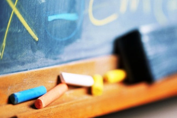 Фотография к новости: На слабую господдержку пожаловались алматинские частные школы