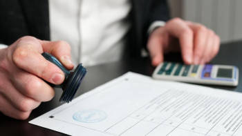 Фотография к новости: Печати для предпринимателей отменили в Казахстане 