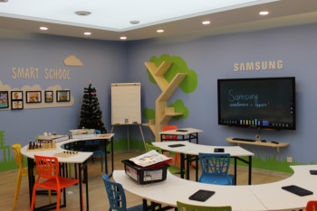 Фотография к новости: Инновационный класс для онкобольных детей открыли в медцентре Астаны