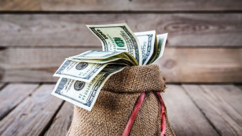 Фотография к новости: Обзор и рейтинг банков: где выгоднее открывать депозиты  