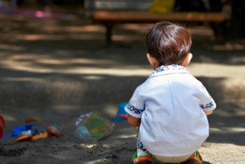 Фотография к новости: Зажги синим – в Казахстане проводится благотворительная акция в поддержку детей-аутистов