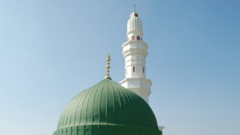 Фотография к новости: Мешавший имаму на пятничном намазе прихожанин мечети оштрафован в Атырау