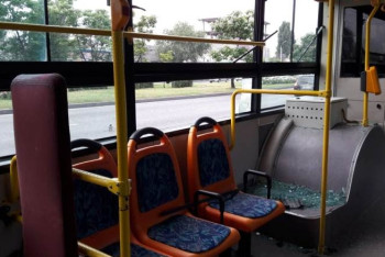 Фотография к новости: Грузовик врезался в автобус в Алматы