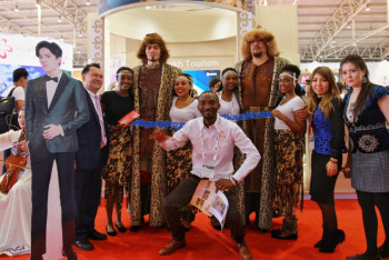 Фотография к новости: Билеты на концерт Димаша Кудайбергена разыгрывают на выставке в Пекине