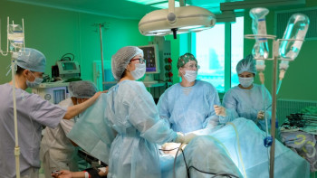 Фотография к новости: Алматинские хирурги провели 109 тысяч различных операций за год