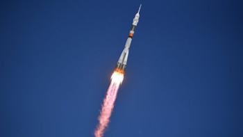 Фотография к новости: Ракета "Союз МС-10" совершила вынужденную посадку в Казахстане 