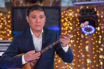 Фотография к новости: Люди сегодня слушают другую музыку, не интеллектуальную – домбрист Асылбек Енсепов