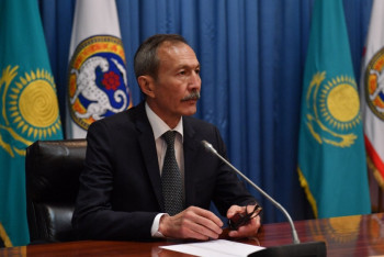 Фотография к новости: Соболезнование родным умерших от менингита выразили в управлении здравоохранения Алматы