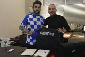 Фотография к новости: Впервые в истории футболиста купили за биткоины 